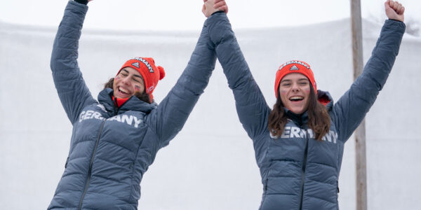 Tanzendes Duo setzt Deutschlands Dominanz im Rennrodeln fort und holt sich Gold bei den Doppelsitzern der Frauen