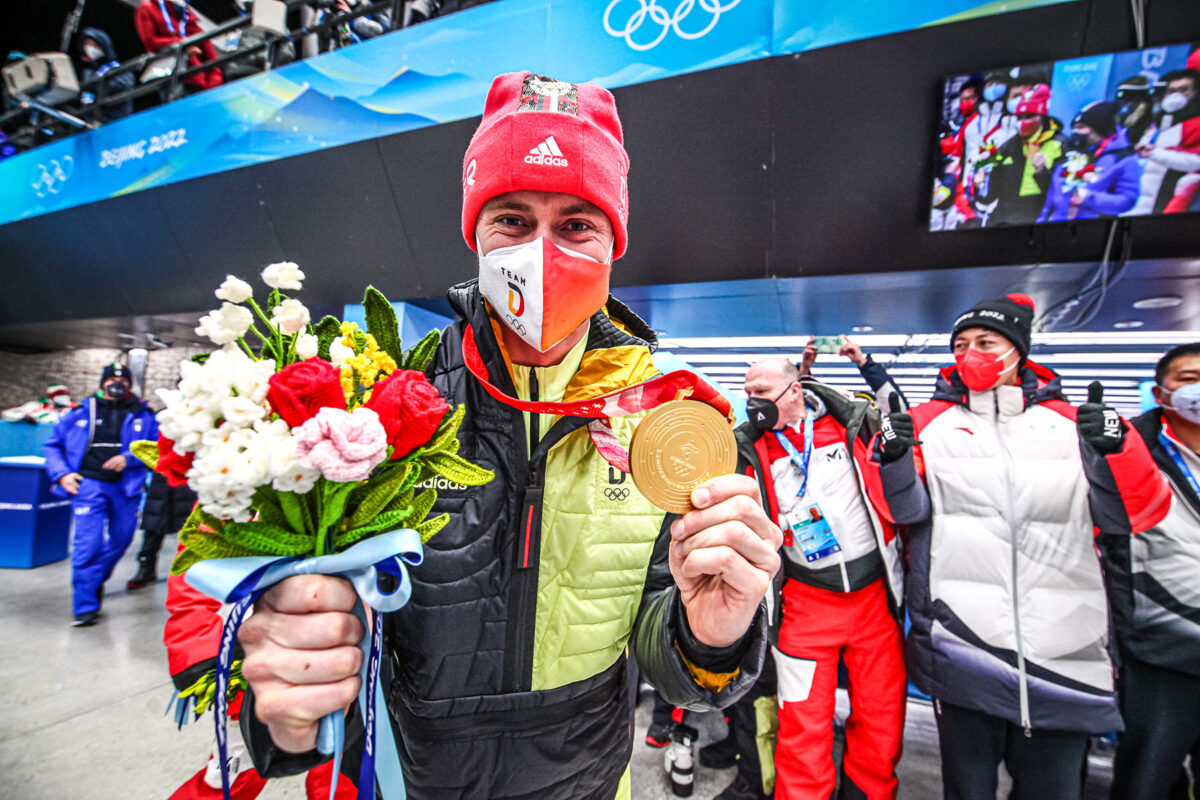 Olympische Spiele Peking 2022: Johannes Ludwig: Goldmedaille im Rennrodeln