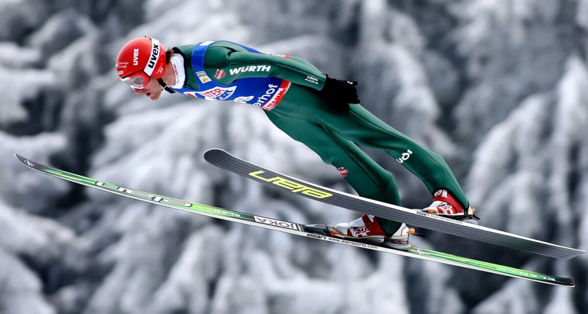 Nordische Kombination: Ronny Ackermann beim Skispringen (Quelle: www.oberhof.de/Allee der Olympiasieger und Weltmeister)